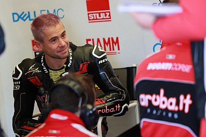 Bautista: "Il carattere della Panigale V4 R è abbastanza simile a quello della Desmosedici"