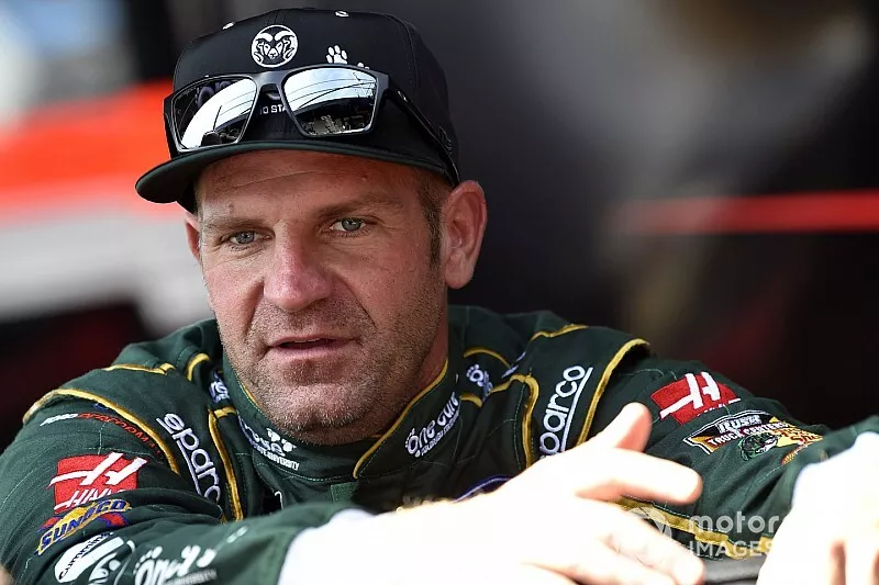  Clint Bowyer, Stewart-Haas Racing, Ford Mustang CSU / One Cure
