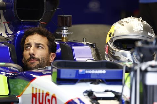 Ricciardo może zostać w rodzinie