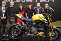 Ducati rinde homenaje a Ayrton Senna con una preciosa Monster de colecci&oacute;n