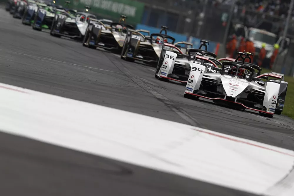 Pascal Wehrlein, Porsche, Porsche 99X Electric, Edoardo Mortara, Venturi Racing, Silver Arrow 02, Andre Lotterer, Porsche, Porsche 99X Electric, Jean-Eric Vergne, DS Techeetah, DS E-Tense FE21