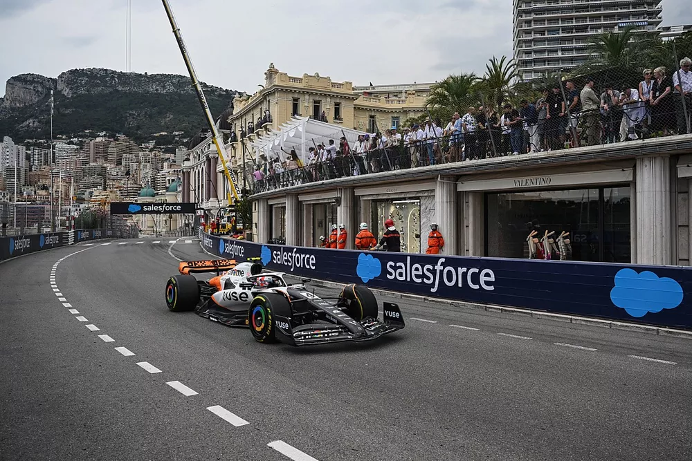 Lando Norris, McLaren MCL60