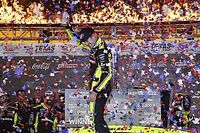 Ryan Blaney gana una loca carrera de estrellas en Texas, Suárez top 5