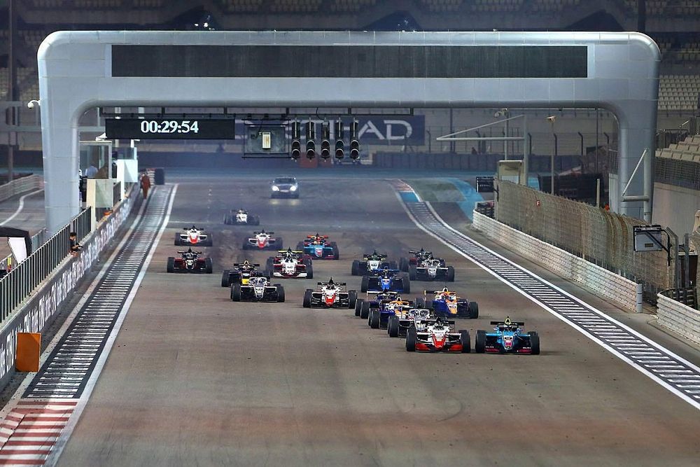 Guanu Zhou, Abu Dhabi Racing by Prema, Patrik Pasma, 3Y Evans GP