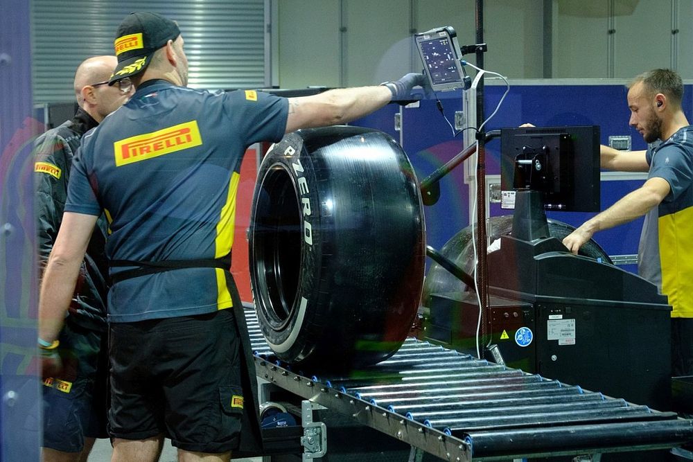 Preparación de los neumáticos Pirelli