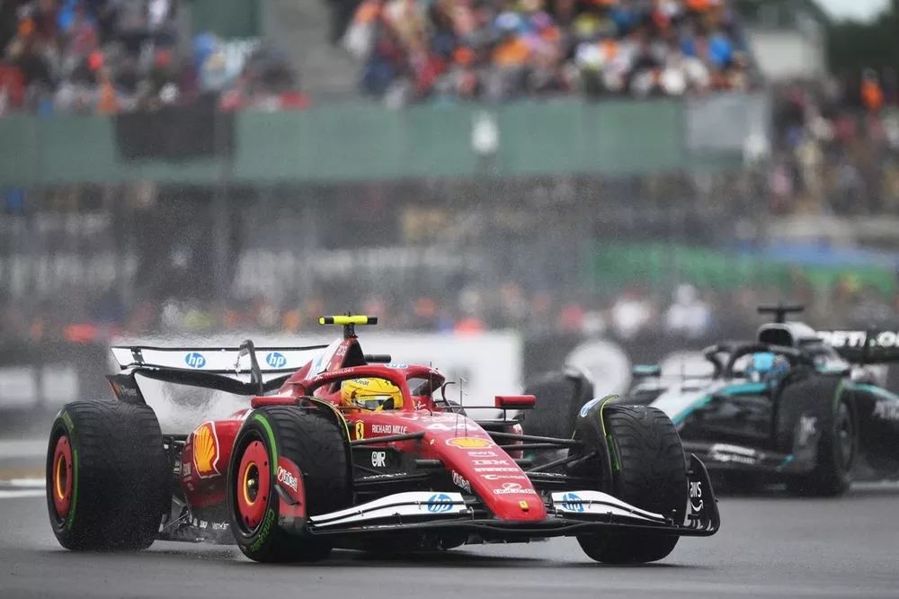 Lewis Hamilton, Ferrari, George Russell, Mercedes