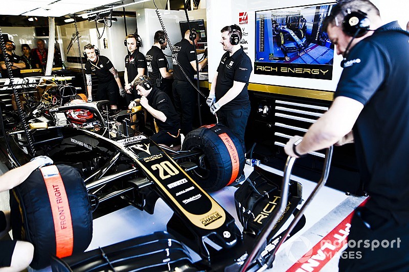 Haas не змогла уникнути штрафу за небезпечний виїзд Магнуссена