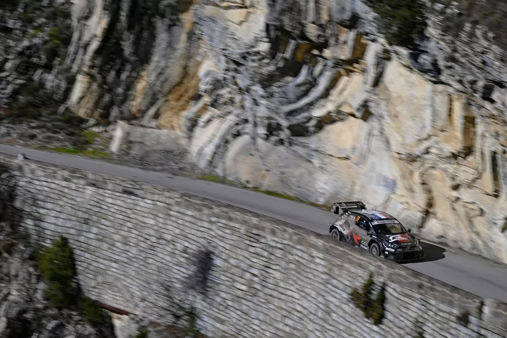 S&eacute;bastien Ogier, Vincent Landais, Toyota Gazoo Racing WRT Toyota GR Yaris Rally1