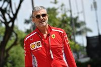 Ferrari confirma sa&iacute;da de Arrivabene e chegada de Binotto