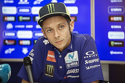 Valentino chiede una rivoluzione in stile 2004 alla Yamaha: "Presero me, ma fecero anche dei cambiamenti profondi"
