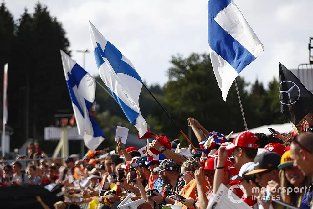 Banderas finlandesas