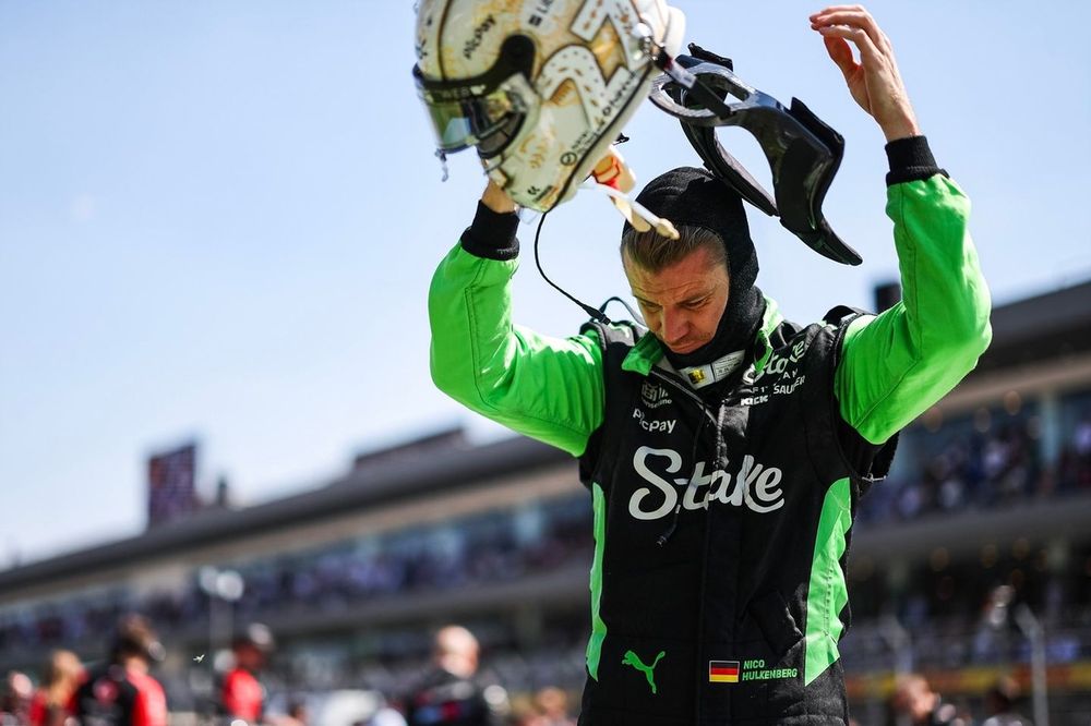 훌켄버그, 자선 경매 위한 특별 멕시코 GP 헬멧 내놔