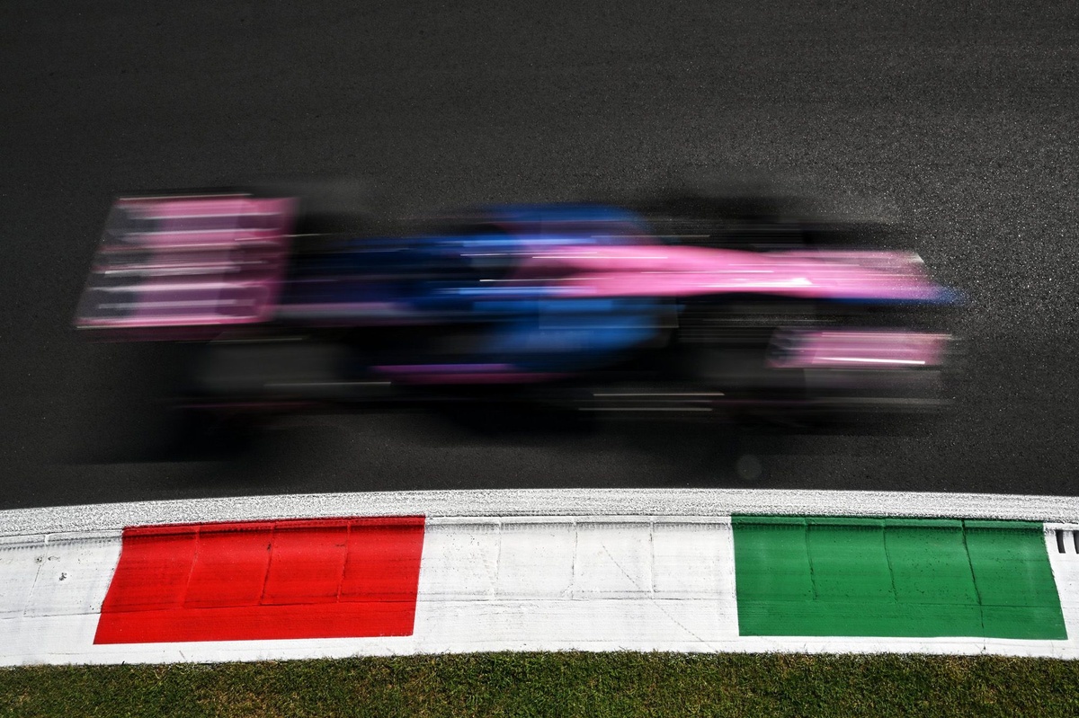 Russell tops second practice as Mercedes respond to Ferrari at Monza