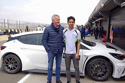 Mike Beckhusen in TCR Germany con Target