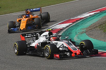 Steiner: "McLaren e Renault fortunate. Haas non è nella posizione giusta"