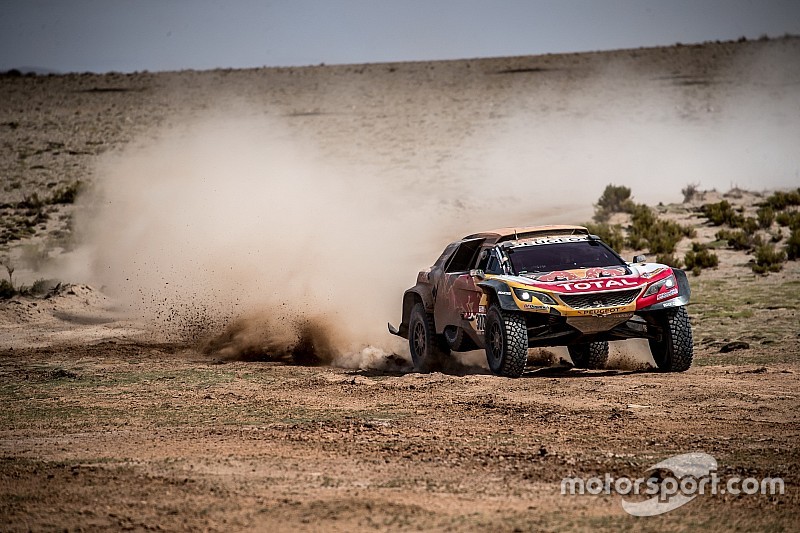 Dakar Stage 10: Peterhansel lewati Al-Attiyah