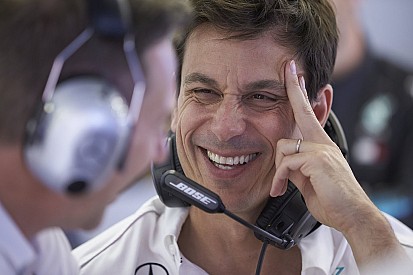 Wolff: "La Mercedes di quest'anno è veloce, ma è una vettura difficile da guidare"