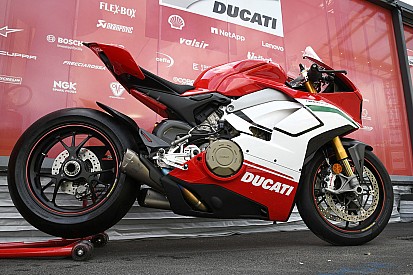 Leon Camier über Panigale V4 2019: "Ducati wird nicht scheitern"