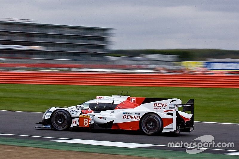 #8 Toyota Gazoo Racing Toyota TS050 Hybrid: Anthony Davidson, S&eacute;bastien Buemi, Kazuki Nakajima