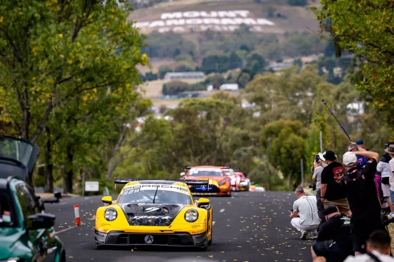 12h Bathurst 2025: So liefen die Trainings