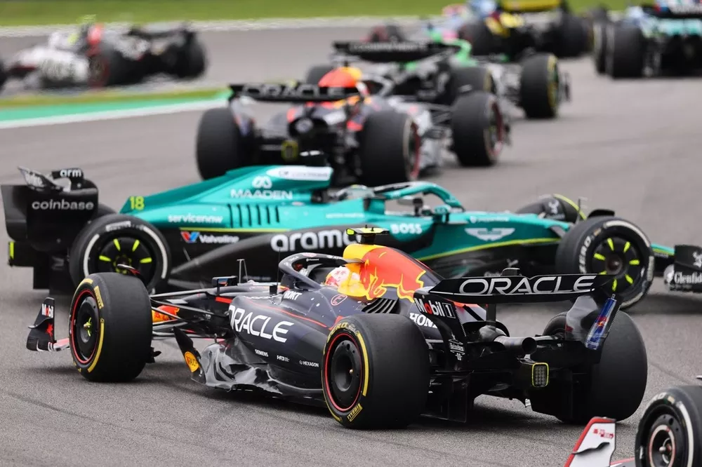Lance Stroll, Aston Martin Racing, Yuki Tsunoda, Red Bull Racing Team