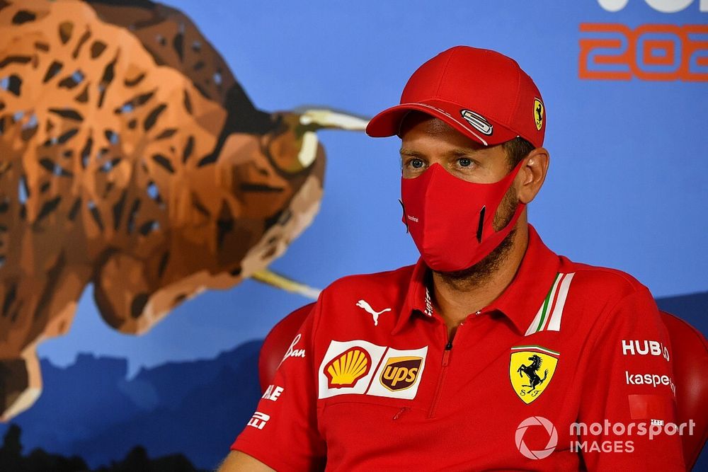 Sebastian Vettel, Ferrari en la conferencia de prensa 
