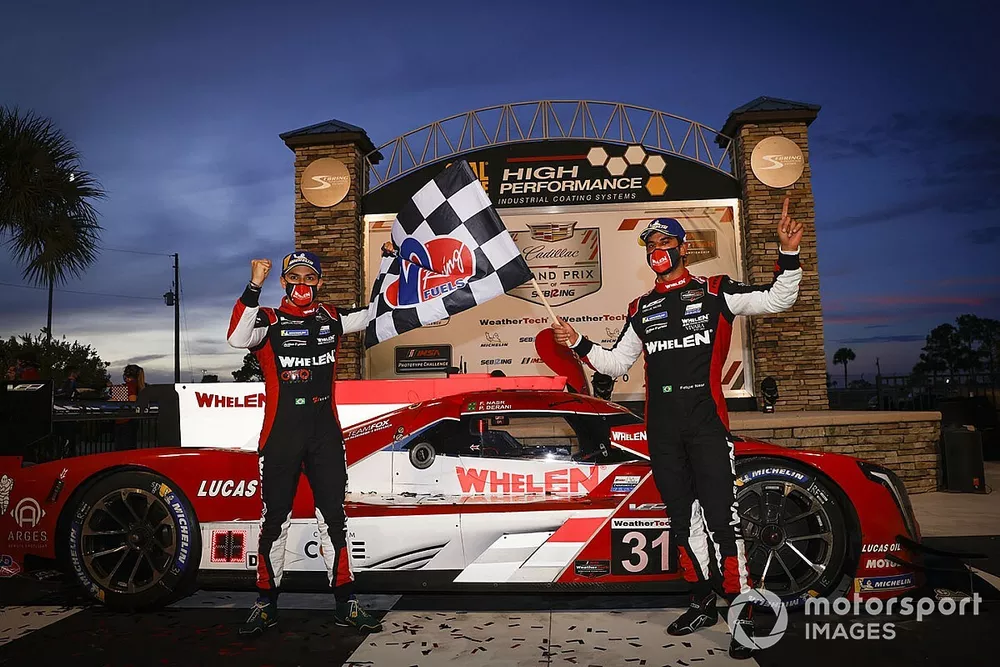 Il vincitore #31 Whelen Engineering Racing Cadillac DPi, DPi: Pipo Derani, Felipe Nasr