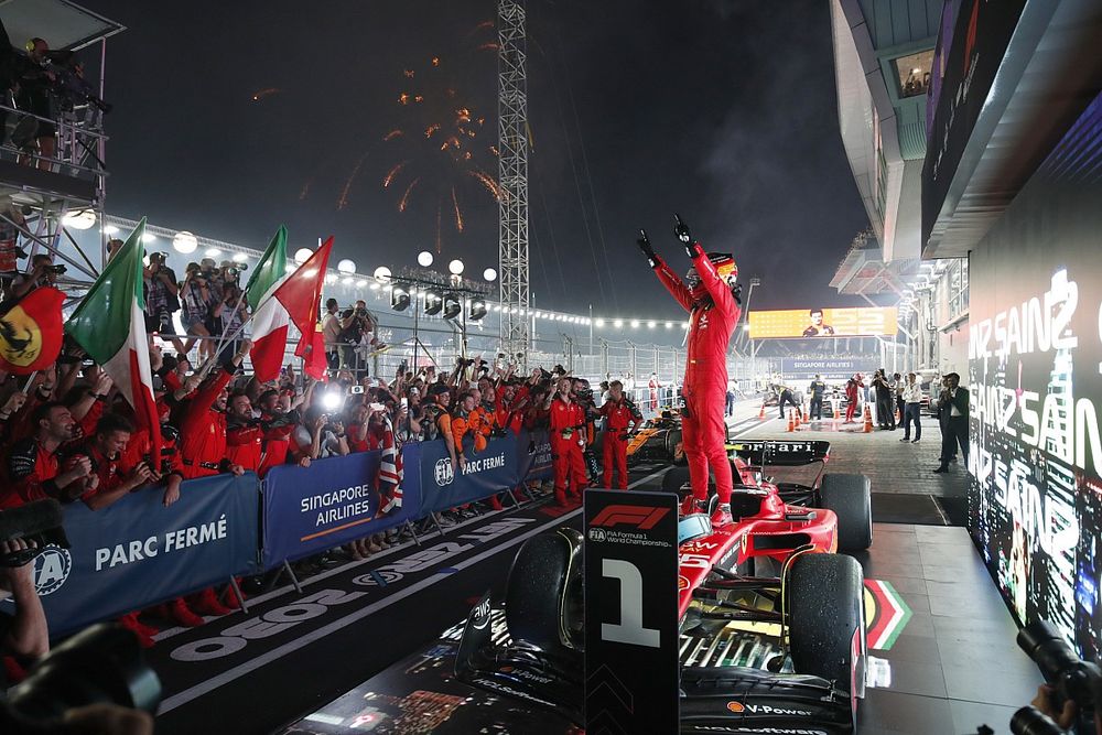 Carlos Sainz, Scuderia Ferrari, 1st position, celebrates on arrival in Parc Ferme
