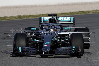 Mercedes привез масштабное обновление аэродинамики на вторые тесты Ф1
