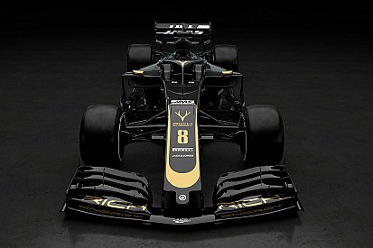 Haas-Präsentation: 2019er-Lackierung weckt Erinnerungen an JPS-Lotus