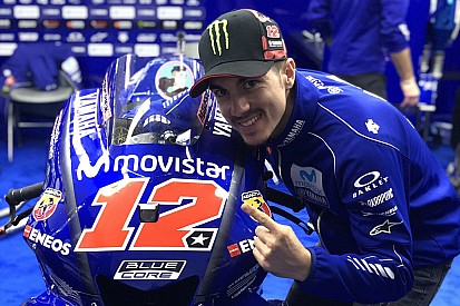 Nomor 12 dan alasan Vinales memilihnya