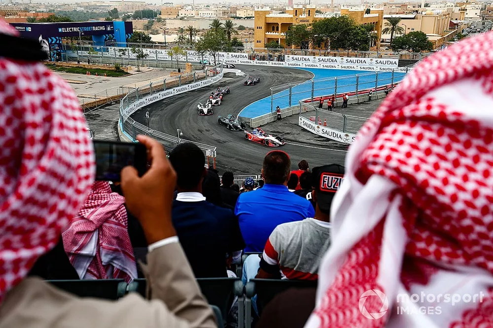المُشجعين