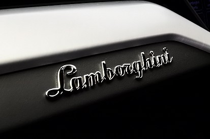 Lamborghini perkuat jaringan layanan di Indonesia