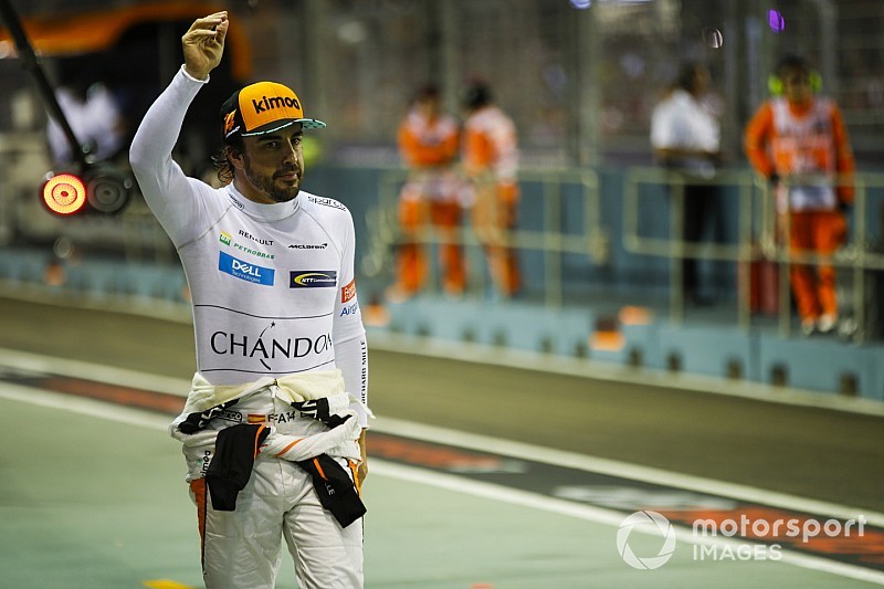 Alonso nem pihen, Szingapúrból a Toyota főhadiszállására ment