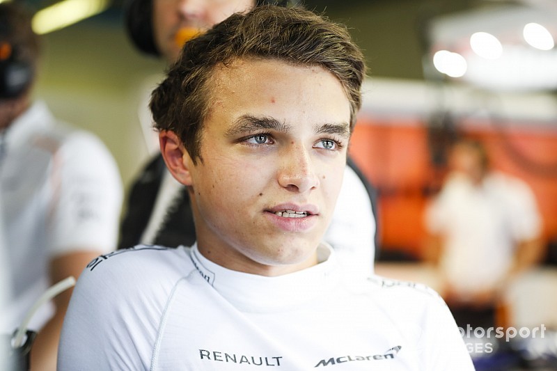 Officieel: Norris volgend jaar teamgenoot van Sainz bij McLaren