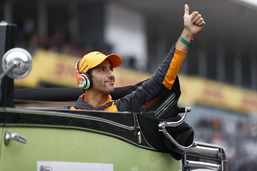 Daniel Ricciardo, McLaren drivers parade
