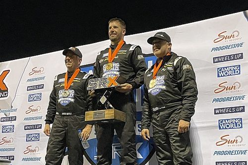 Coby pokonał gwiazdy