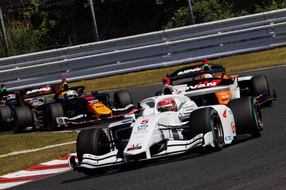 Tadasuke Makino, DOCOMO TEAM DANDELION RACING