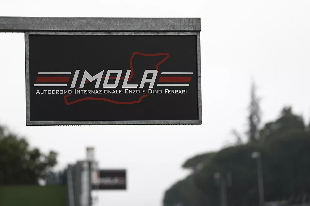 Imola sign