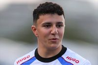 Ralf Schumacher defiende a Hadjar tras las críticas de Marko