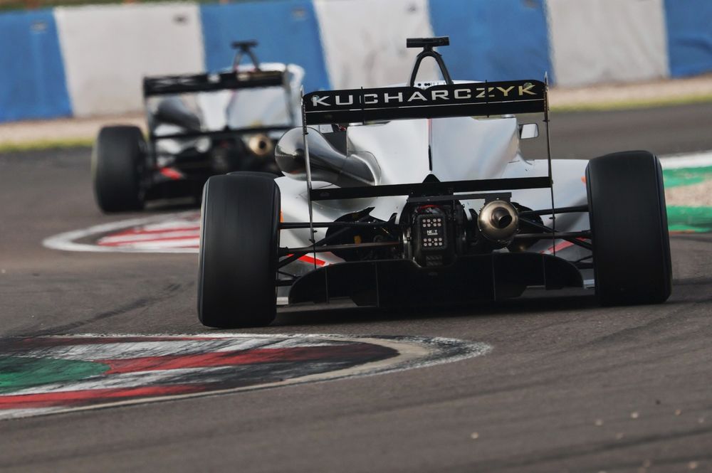 Tymoteusz Kucharczyk, HitechGP