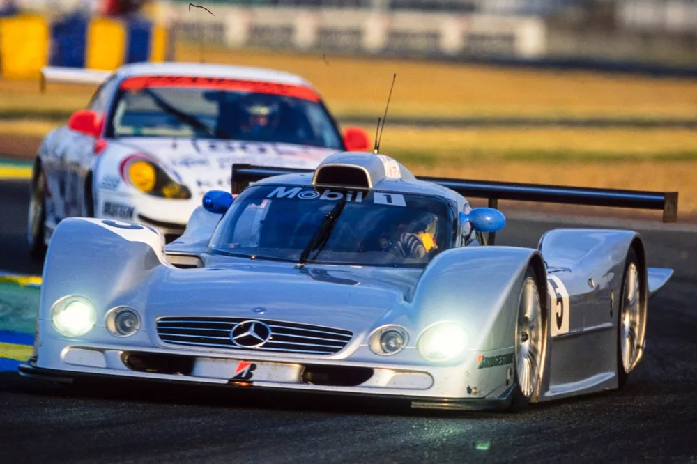 Christophe Bouchut / Nick Heidfeld / Peter Dumbreck, AMG-Mercedes, Mercedes-Benz CLR.