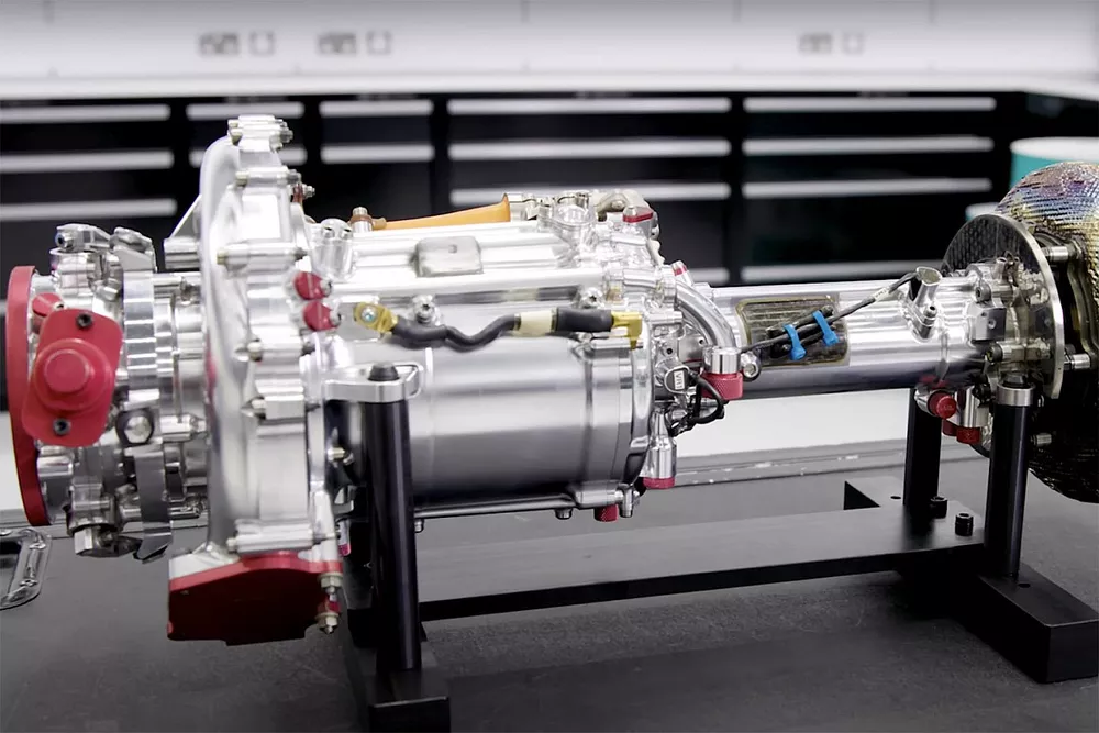 Motor Mercedes