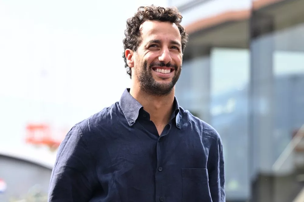 دانيال ريكاردو، آر بي
