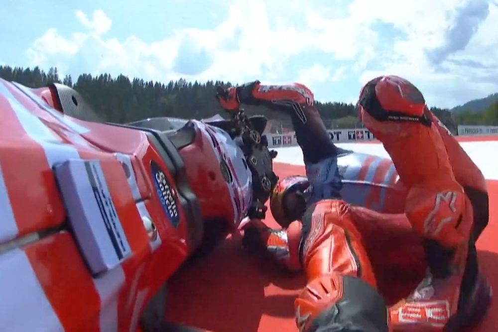 Caída Marc Márquez