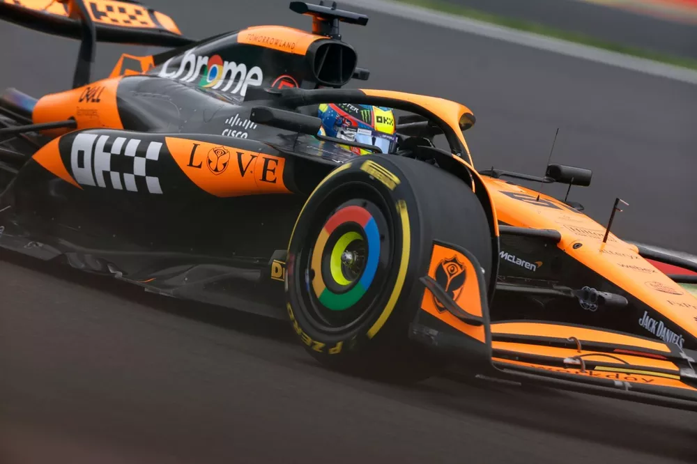 Oscar Piastri, McLaren MCL38