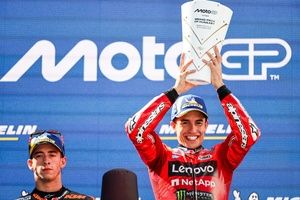MotoGP: Acosta 'rasga elogios' a Diogo Moreira e compara Márquez a Michael Jordan