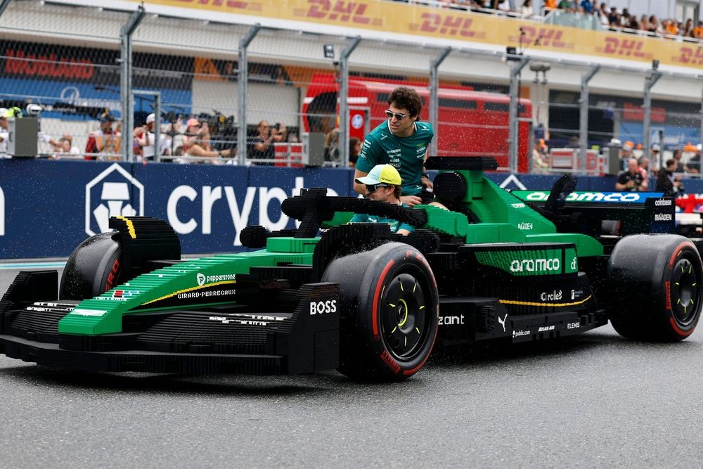 Lance Stroll, Aston Martin Racing, Fernando Alonso, Aston Martin Racing