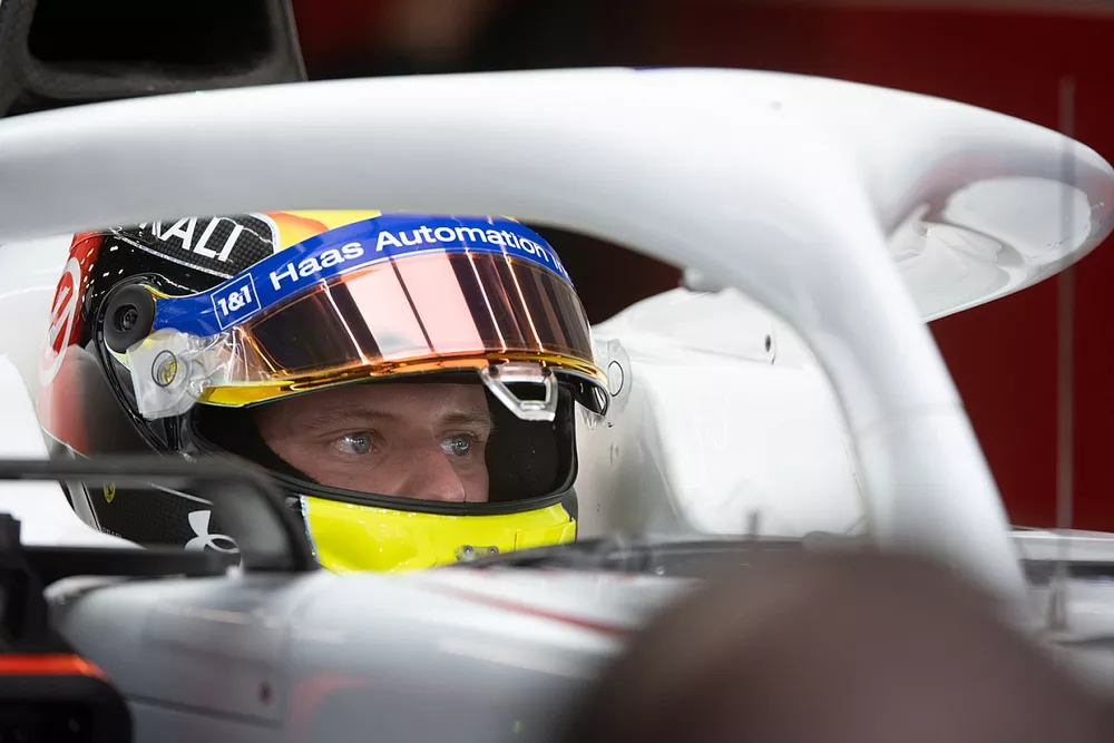 Mick Schumacher, Haas VF-21
