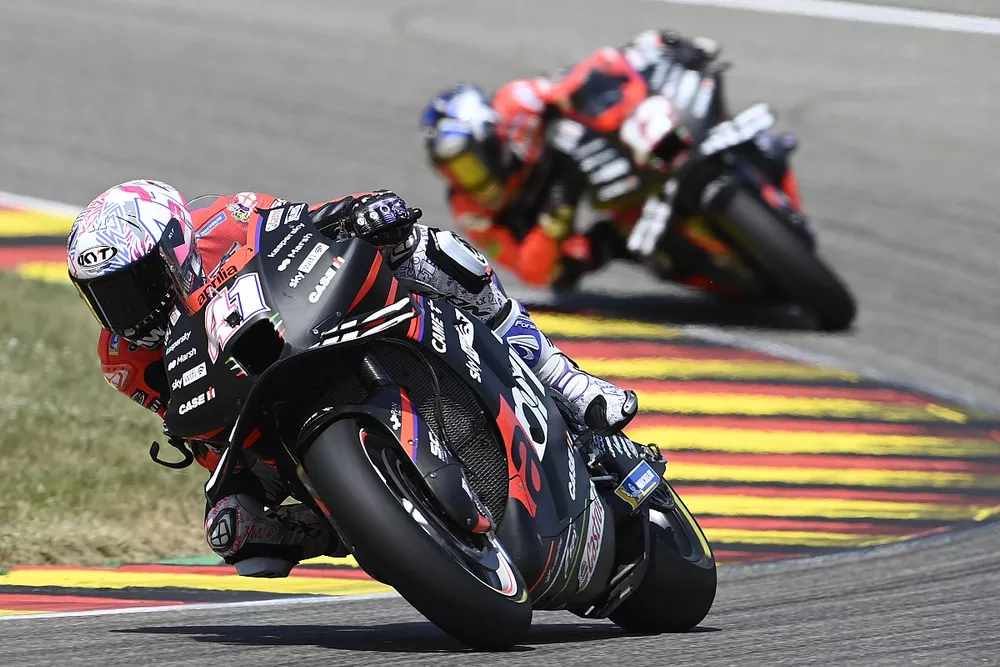 Aleix Espargaro, Aprilia Racing Team